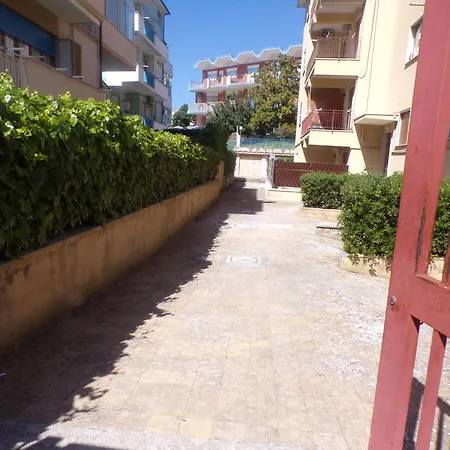 Turistico Mare Blu شقة *