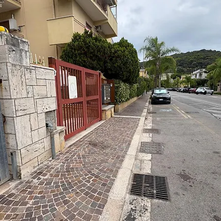 Turistico Mare Blu * Γκαέτα